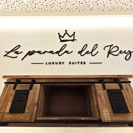La Parada Del Rey - Luxury Suites Plasencia Ngoại thất bức ảnh