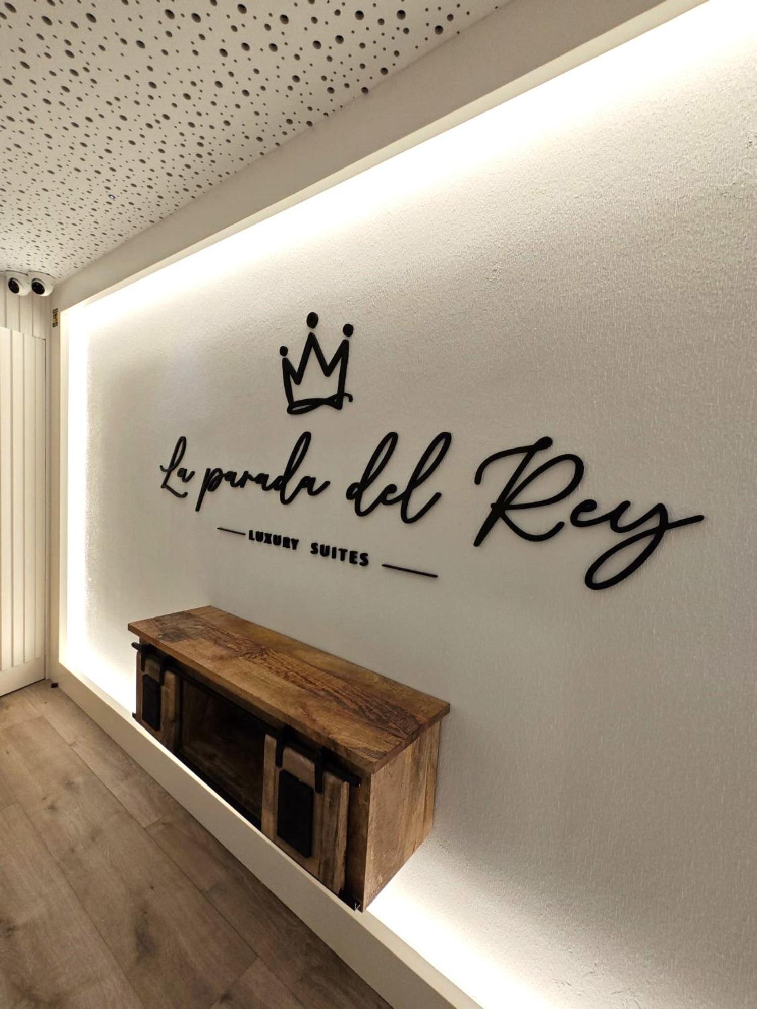 La Parada Del Rey - Luxury Suites Plasencia Ngoại thất bức ảnh