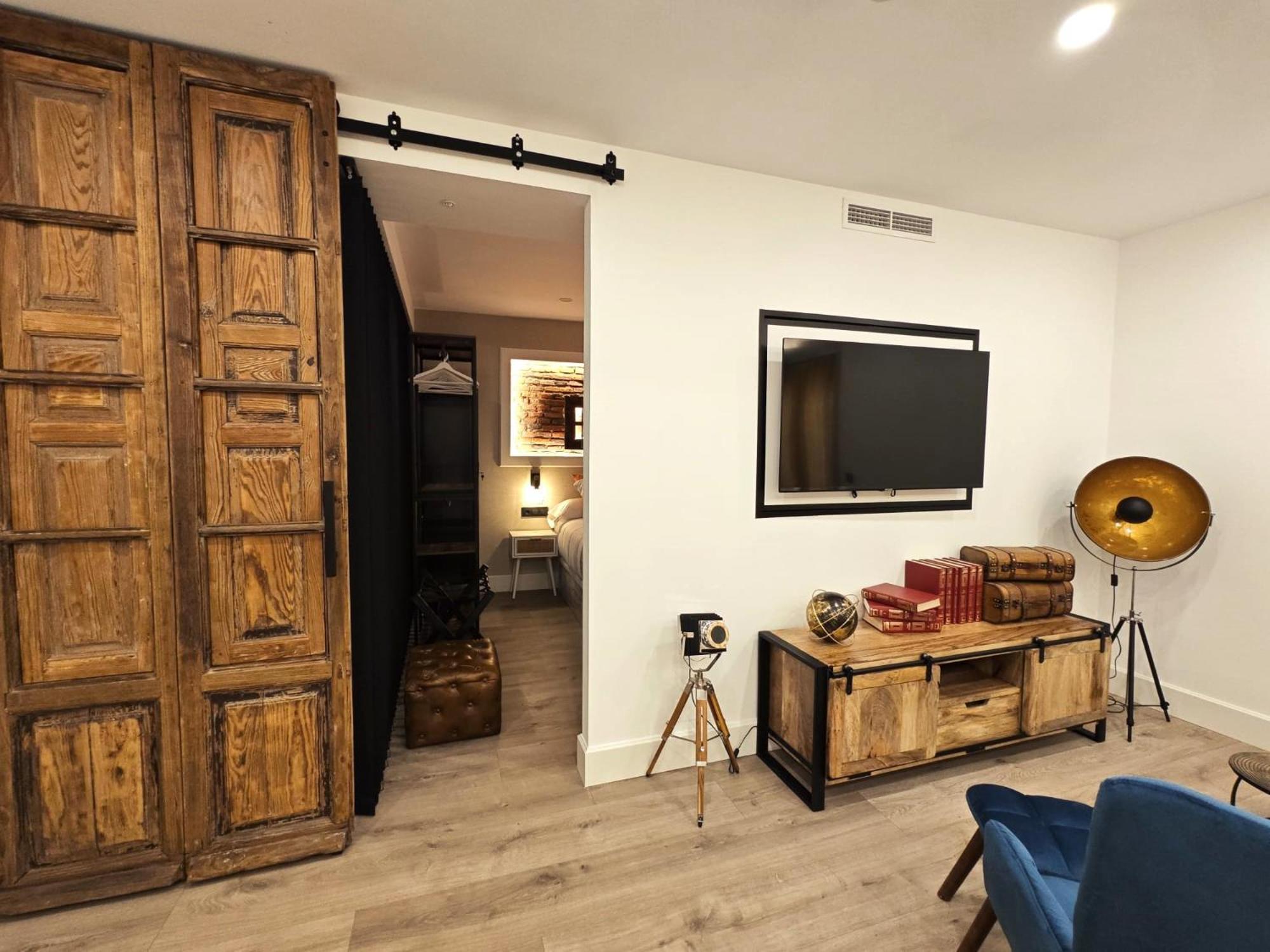 La Parada Del Rey - Luxury Suites Plasencia Ngoại thất bức ảnh